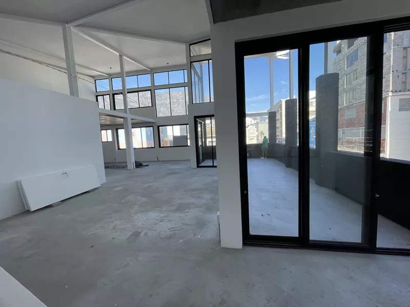 330 m² Retail property to let in Cape Town, 99 Harington (photo 6)