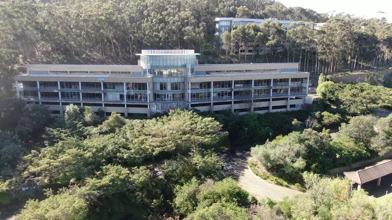967 m² Office to let in Tygerberg Office Park, Drakenzicht - Tygerberg Park (photo 5)