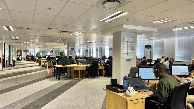 2 775 m² Office to let in Cape Town City Centre/CBD, 11 Adderley Street (photo 6)