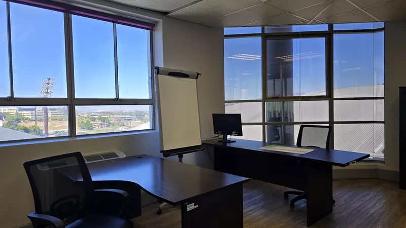 374 m² Office to let in Tijgerpark, Tijger Park Building 3 (photo 31)
