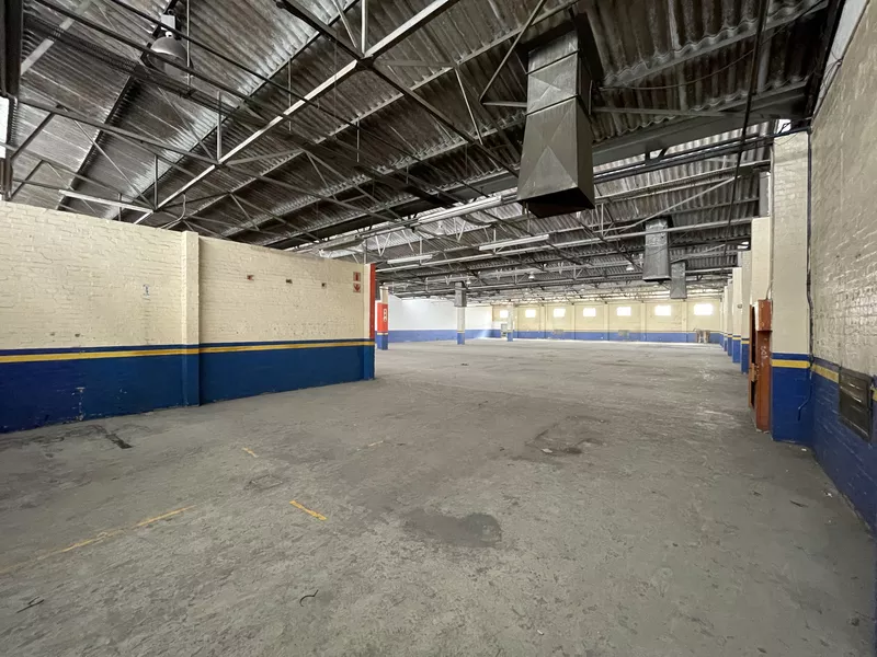 8 128 m² Industrial to let in Epping, 100 Bofors Cir, Epping (photo 2)