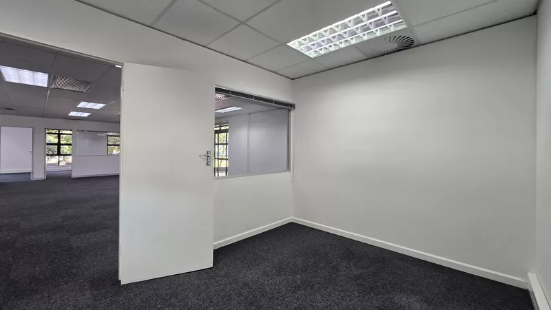 202 m² Office to let in Estuaries Office Estate, Estuaries Suites - Block C (photo 9)