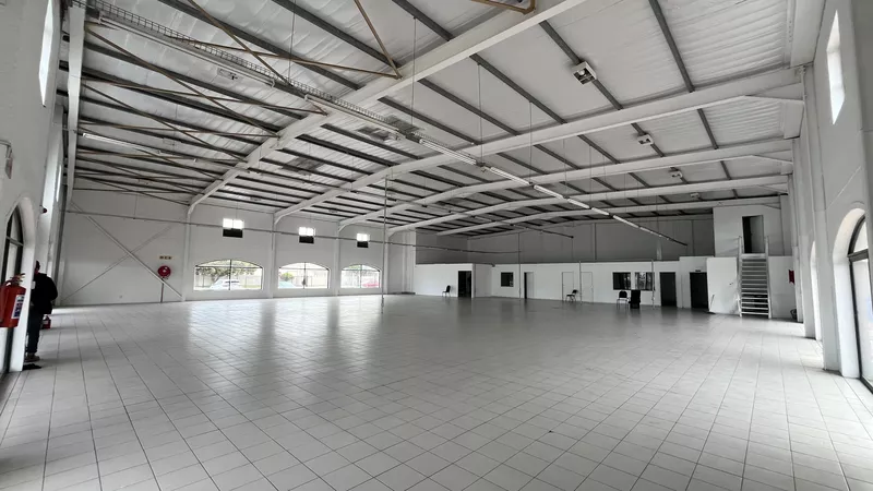 1 648 m² Retail property to let in Estuaries Office Estate, Eclipse Park (photo 6)