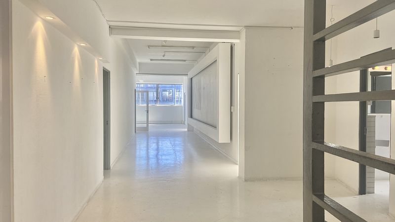 800 m² Office to let in Cape Town, 60 Roeland Street (photo 7)