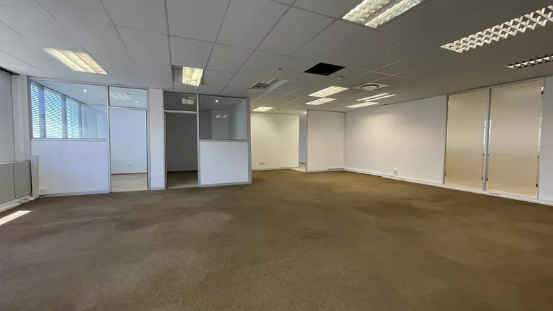 234 m² Office to let in Cape Town City Centre/CBD, 2 Long (photo 22)