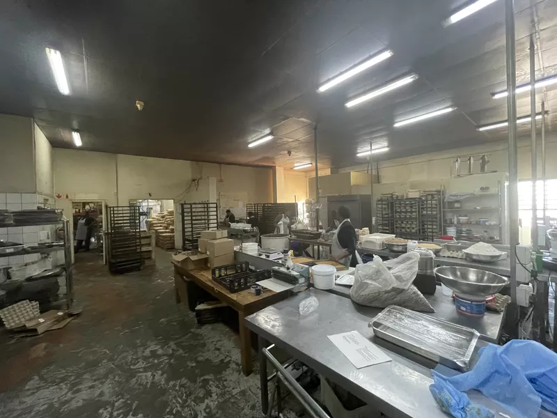 1 255 m² Industrial to let in Cape Town, 88 Roodebloem Road (photo 13)