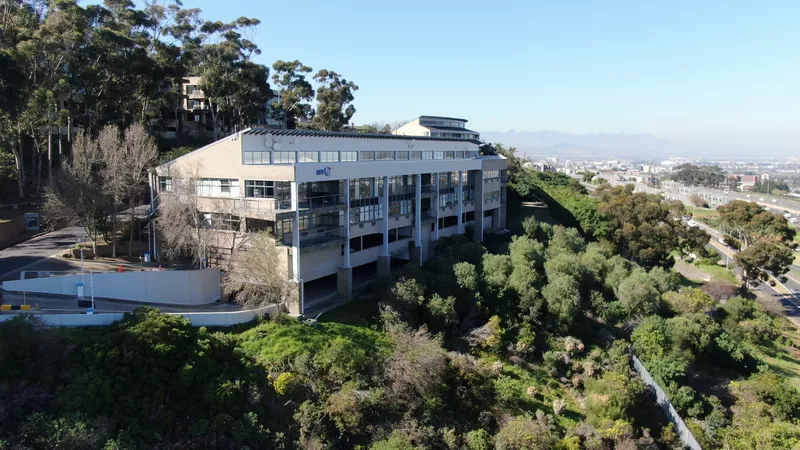 268 m² Property to let in Tygerberg Office Park, Zeezicht - Tygerberg Park (photo 2)