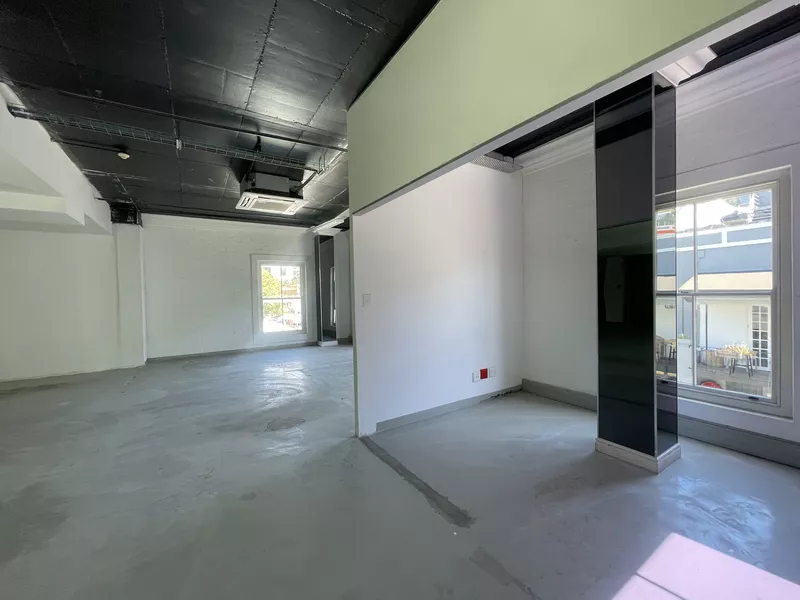 190 m² Office to let in De Waterkant, Cape Quarter 1st Floor 190m2 (photo 11)