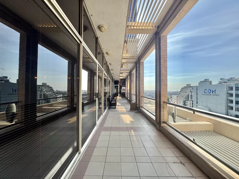 979 m² Office to let in Cape Town City Centre/CBD, The Terraces (photo 13)