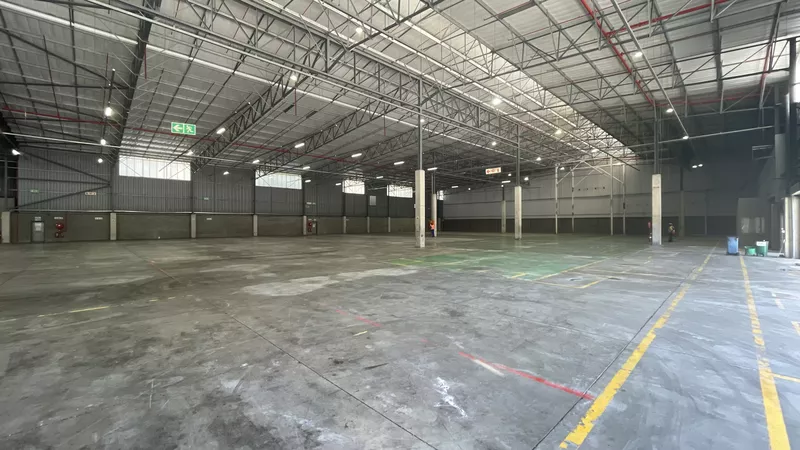 6 075 m² Industrial to let in Estuaries Office Estate, Montague Park (photo 11)
