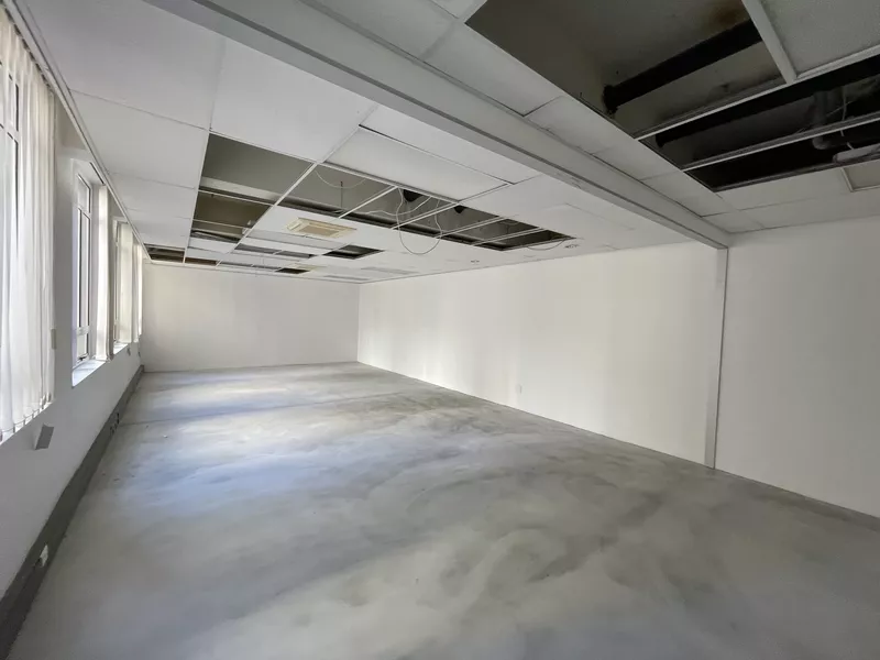 738 m² Office to let in Cape Town City Centre/CBD, Constitution House (photo 11)