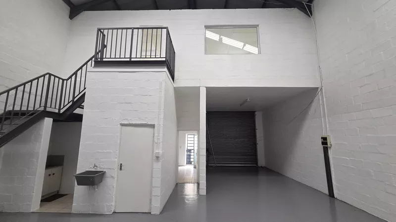 200 m² Industrial to let in Strand, Apex Park (photo 16)