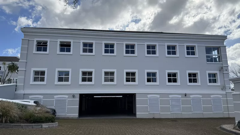 683 m² Investments for sale in Westlake, The Terraces, Steenberg Office Park, Westlake (photo 3)