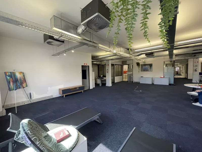 614 m² Office to let in Cape Town City Centre/CBD, 50 Riebeek (photo 46)