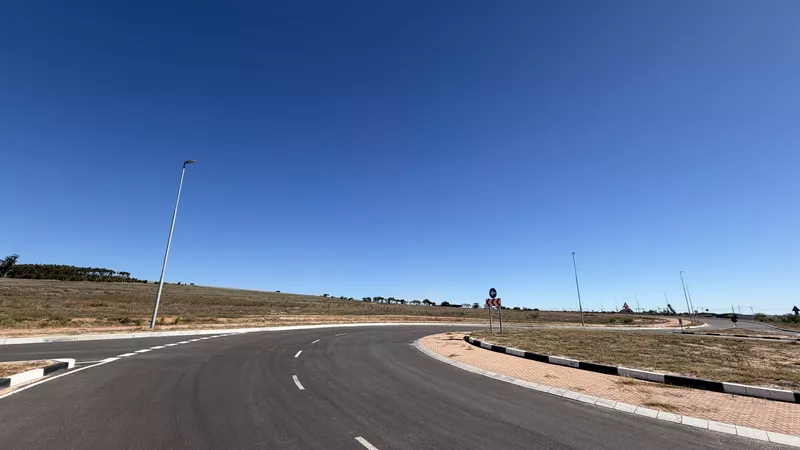 7 900 m² Industrial to let in Klapmuts, 7,900m² New Development, The Bridge, Stellenbosch (photo 9)