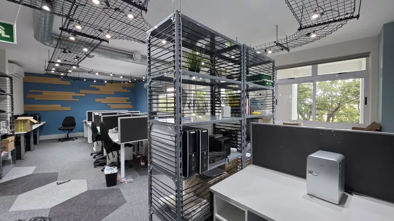 432 m² Office to let in Century Square, Century Square - Block D (photo 12)