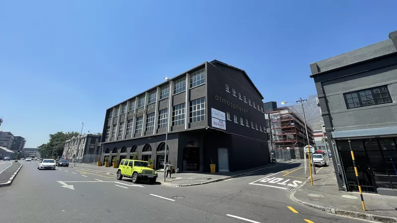 1 962 m² Retail Property to let in Woodstock, 224 Sir Lowry (photo 3)