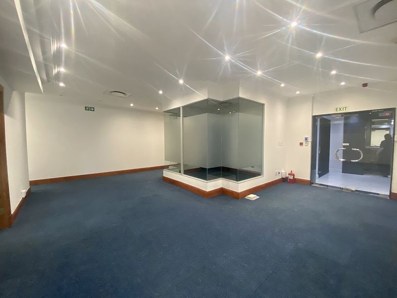 62 m² Office to let in Cape Town City Centre/CBD, The Pinnacle (photo 8)