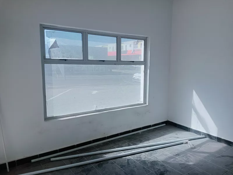 730 m² Office to let in Southern Suburbs, 186 Main Road, Diep River (photo 17)