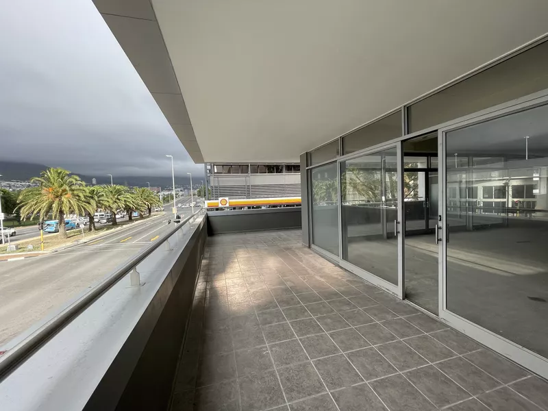1 218 m² Office to let in Cape Town City Centre/CBD, Amber Place (photo 13)