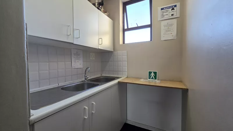 604 m² Office to let in Tyger Valley, Omni Park (photo 35)