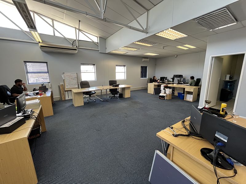 626 m² Industrial to let in Viking Park , 7 Thor Circle (photo 16)