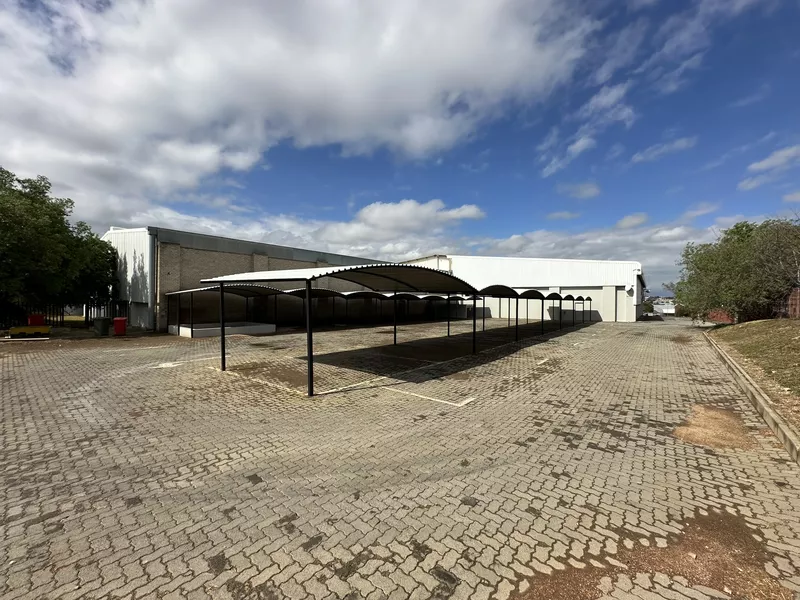 6 242 m² Office to let in Midrand, 48 Reedbuck Crescent (photo 13)