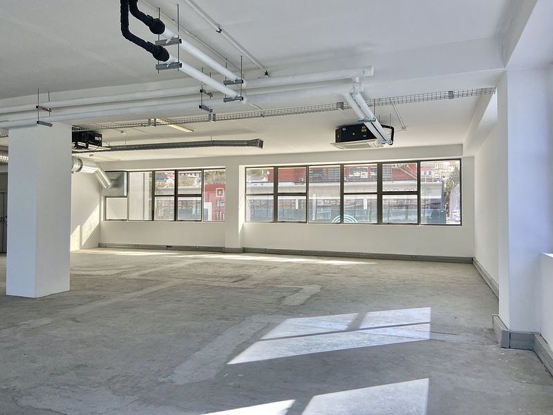 869 m² Office to let in Cape Town City Centre/CBD, Buitengracht Centre-125 Buitengracht Street (photo 26)