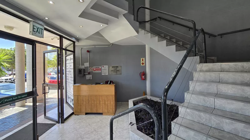 944 m² Office to let in Tyger Valley, Omni Park (photo 31)