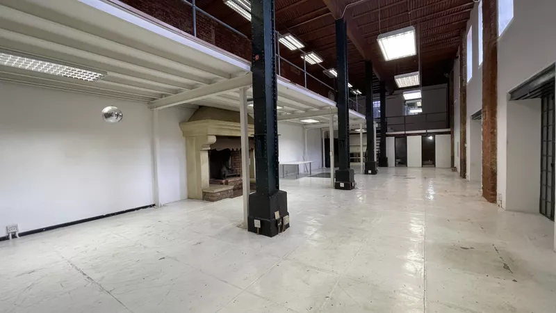 300 m² Office to let in Woodstock, Old Castle Brewery (photo 20)