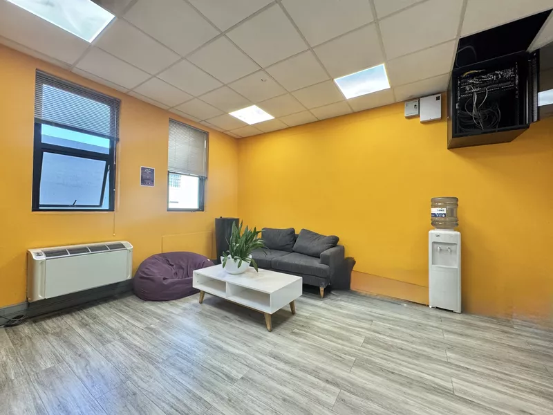 316 m² Office to let in Cape Town City Centre/CBD, 19 Louis Gradner (photo 10)