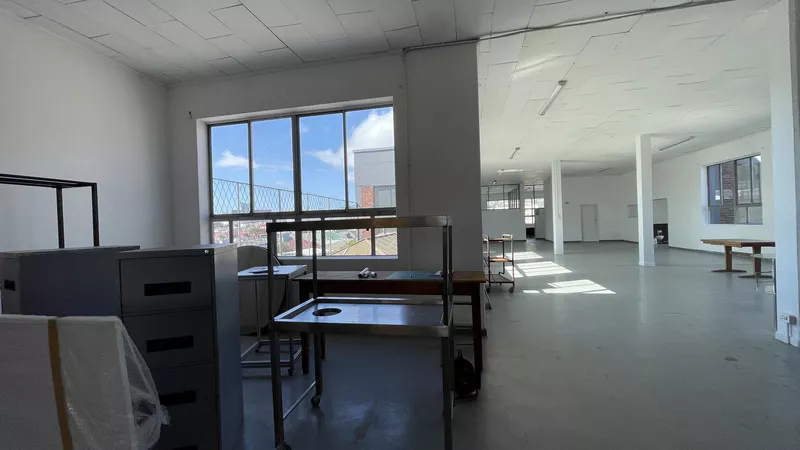 500 m² Office to let in Woodstock, 299 Albert Road (photo 18)