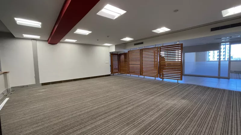 535 m² Office to let in Cape Town City Centre/CBD, 2 Roggebaai (photo 10)