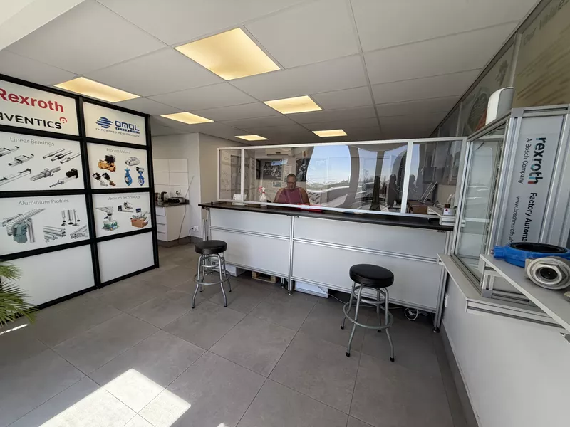302 m² Industrial to let in Bellville, Sapphire Business Park (photo 24)