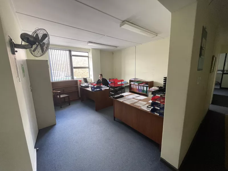 1 586 m² Industrial to let in Ottery, 13 Hillstar Avenue (photo 15)