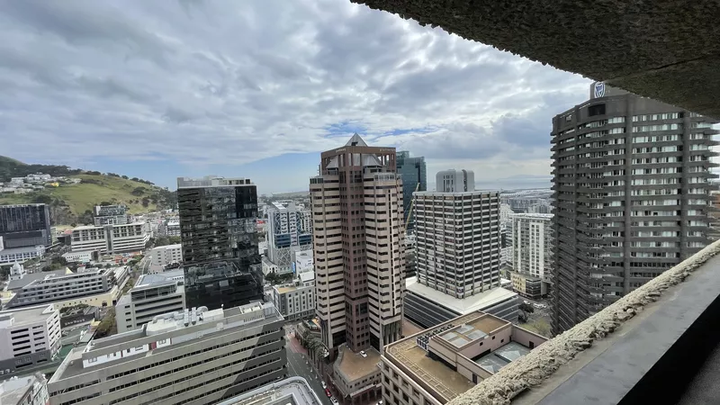 956 m² Office to let in Cape Town City Centre/CBD, The Box (photo 8)