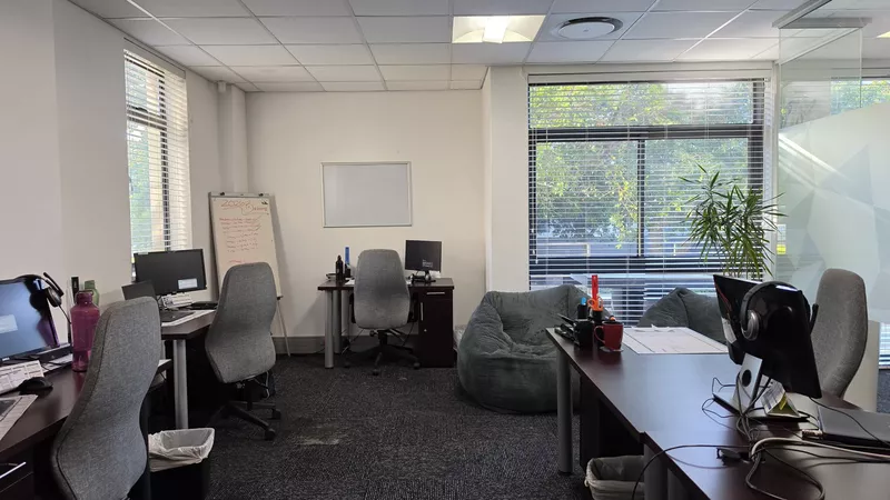 658 m² Office to let in Estuaries Office Estate, 2 Oxbow Crescent, The Estuaries (photo 46)