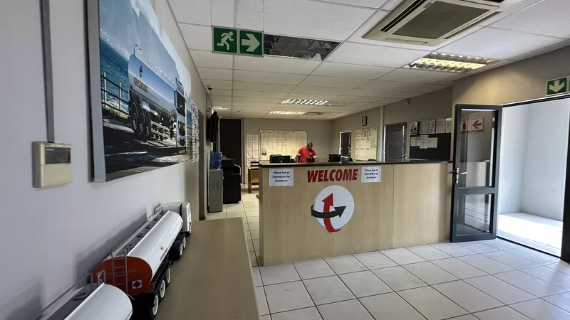 9 287 m² Industrial to let in Milnerton, 5 Silver Oak Street (photo 16)