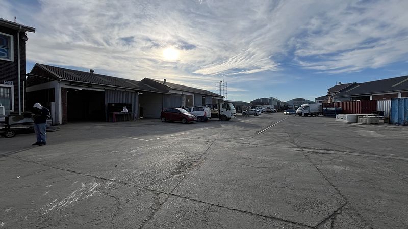 383 m² Industrial to let in Epping 1, Brice Industrial Park (photo 5)