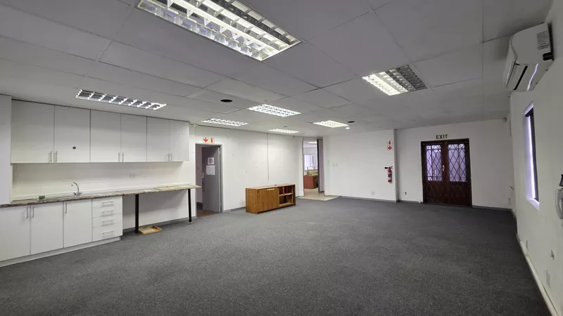 495 m² Office to let in Tyger Valley, 283 Durban Road (photo 26)