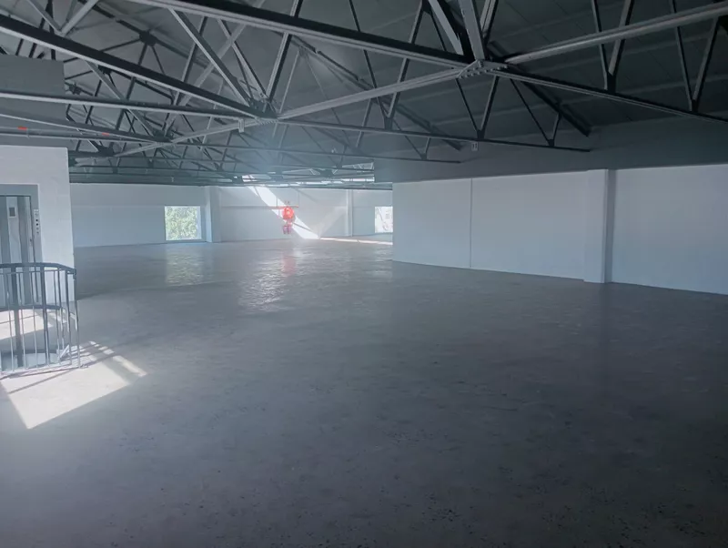 590 m² Office to let in Southern Suburbs, 89 Main Road Diep River (photo 14)