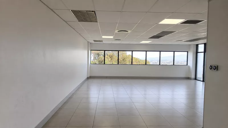 268 m² Office to let in Tygerberg Office Park, Zeezicht - Tygerberg Park (photo 18)
