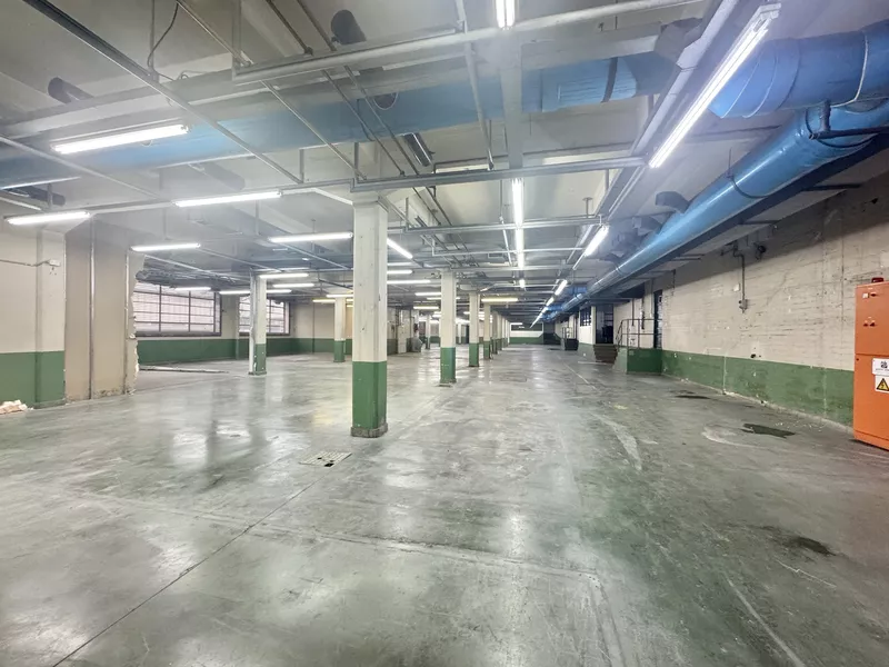 1 200 m² Office to let in Cape Town City Centre/CBD, 170 Buitengracht Street (photo 6)