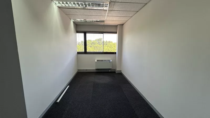 924 m² Office to let in Mowbray, Golf Park, GP3 (photo 19)
