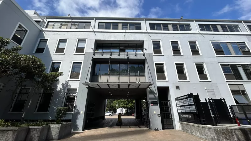 Boundary Terraces (PPS House), Newlands (photo 6)