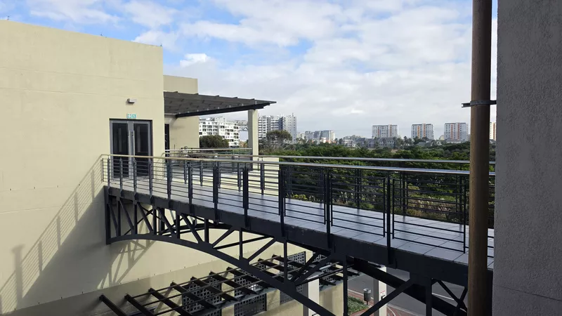 222 m² Office to let in Century Square, Knowledge Park 3 (photo 42)