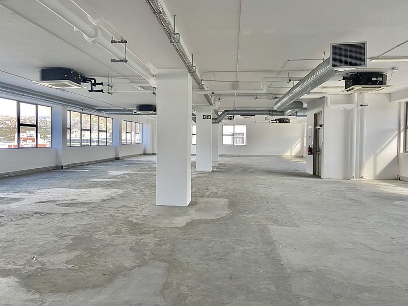 869 m² Office to let in Cape Town City Centre/CBD, Buitengracht Centre-125 Buitengracht Street (photo 14)