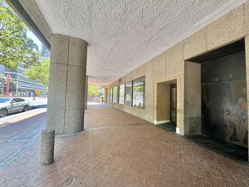 337 m² Retail property to let in Cape Town City Centre/CBD, 22 Hans Strijdom Avenue (photo 15)
