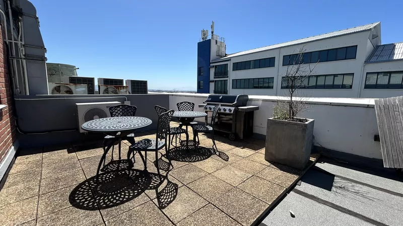 486 m² Office for sale in Salt River, Fairland House (photo 25)