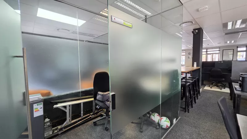 130 m² Office for sale in Century City, Grosvenor Square - Block B (photo 29)